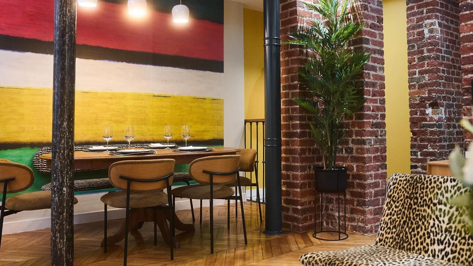 Boutik Boheme - Triplex Monceau Apartment *